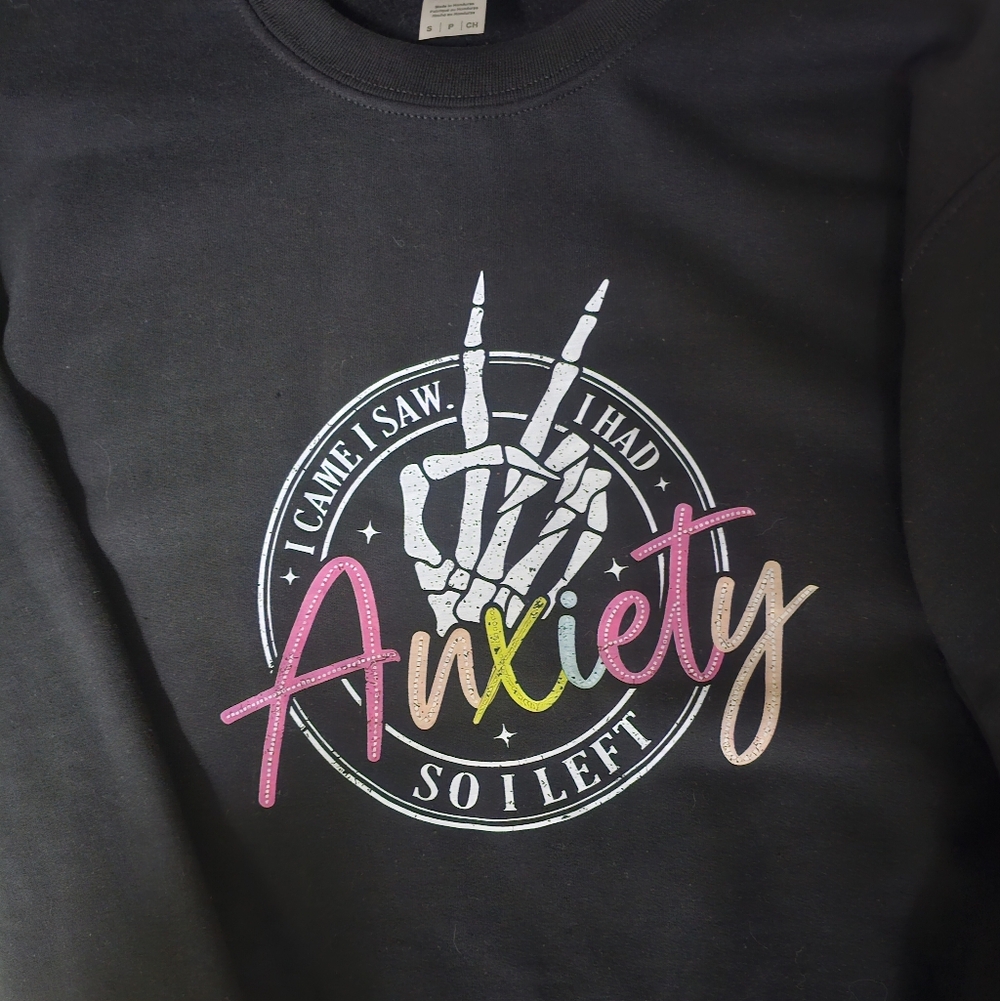 Size Small Black crewneck